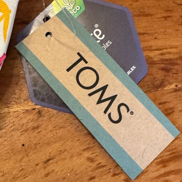 Toms Alpargata Natural Cherries Print Canvas Slip On Shoes Womens Size 5M - Picture 5 of 12